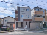  新築一戸建て
