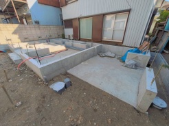 鎌倉市腰越３丁目