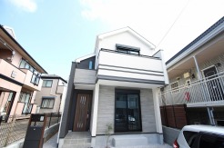 横浜市旭区白根６丁目