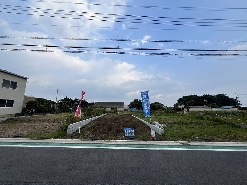 建築条件付売地　藤沢市獺郷
