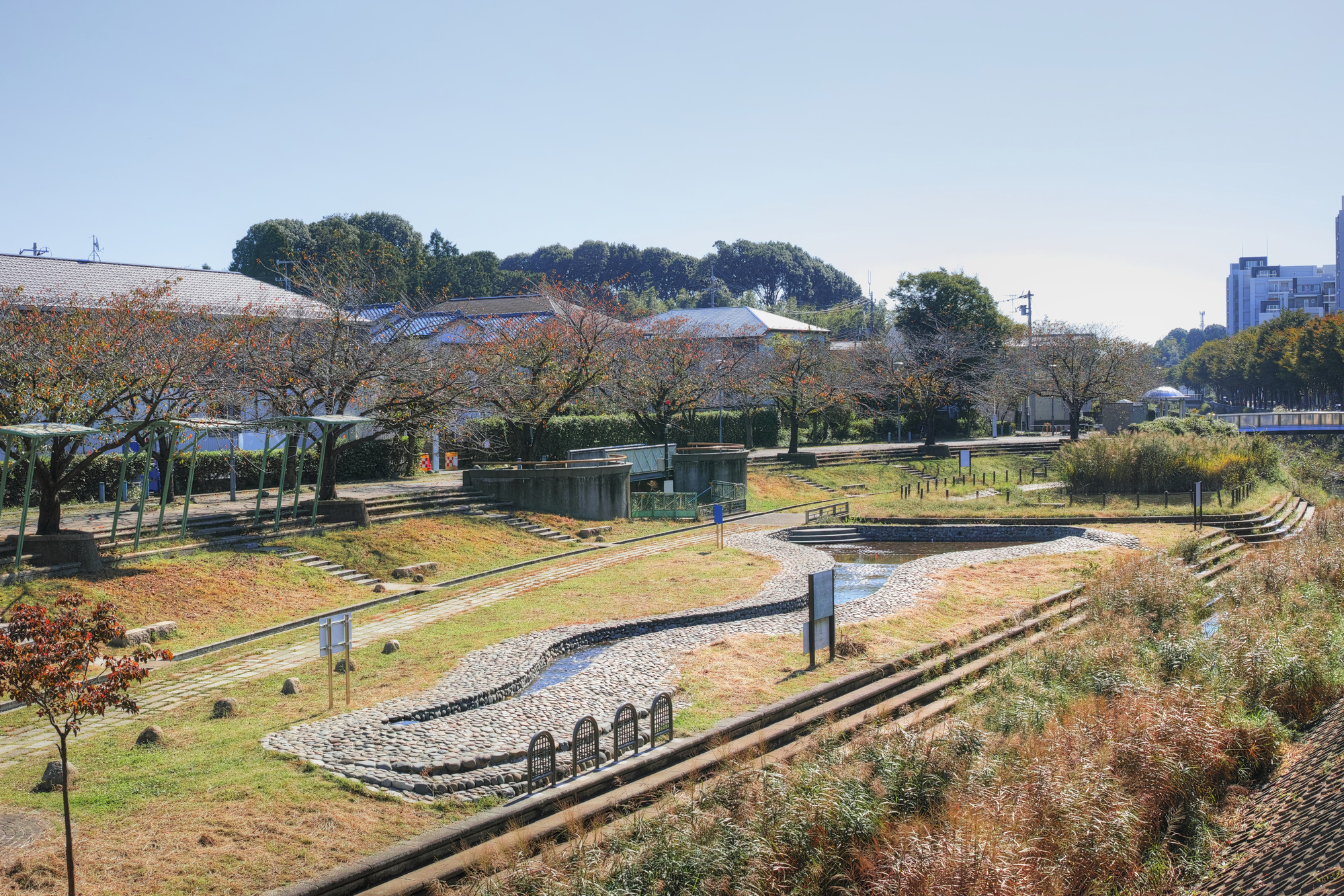 和泉川親水広場