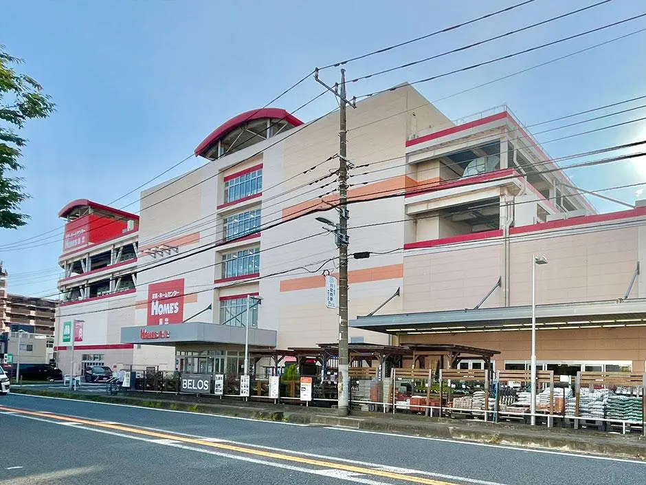 島忠ホームズ大和店