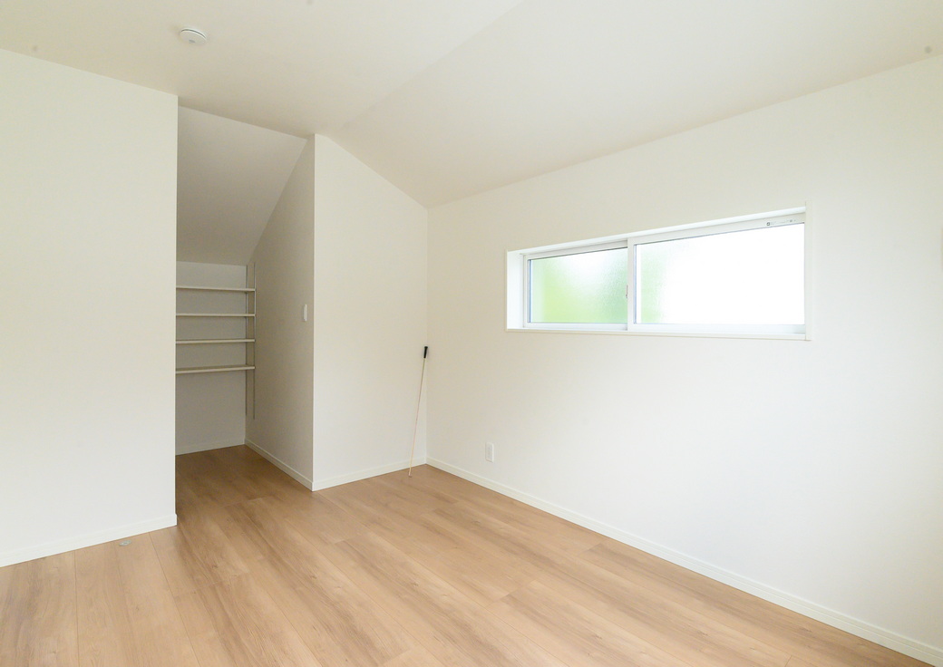 北側洋室（6.0帖）