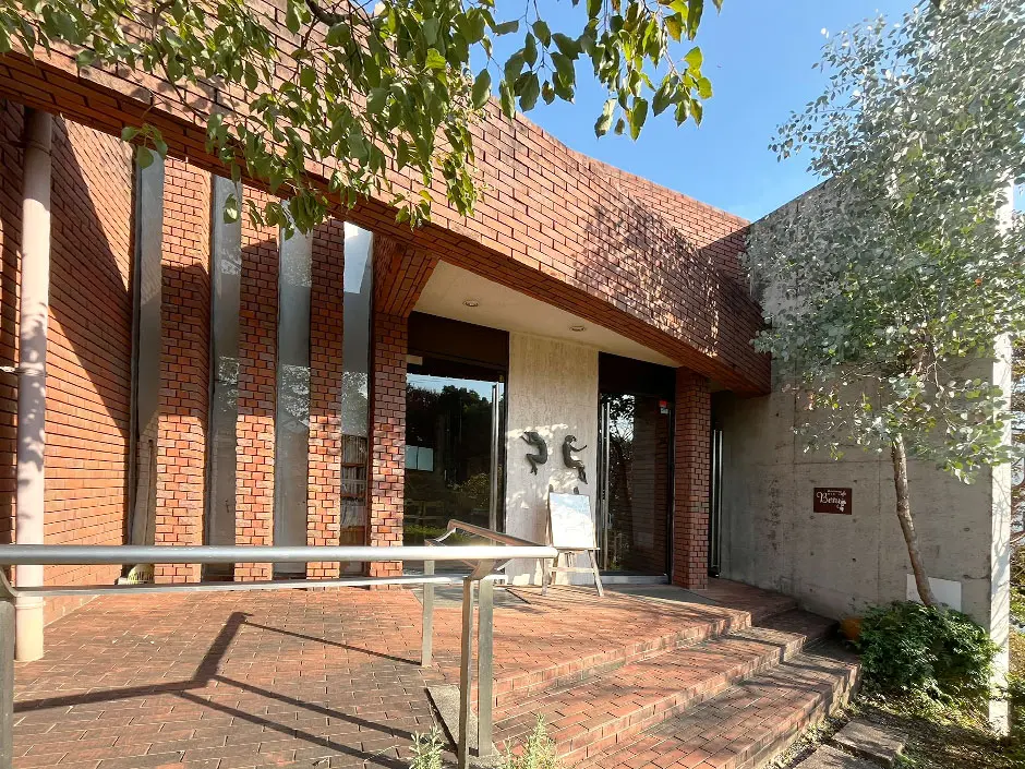 光と緑の美術館