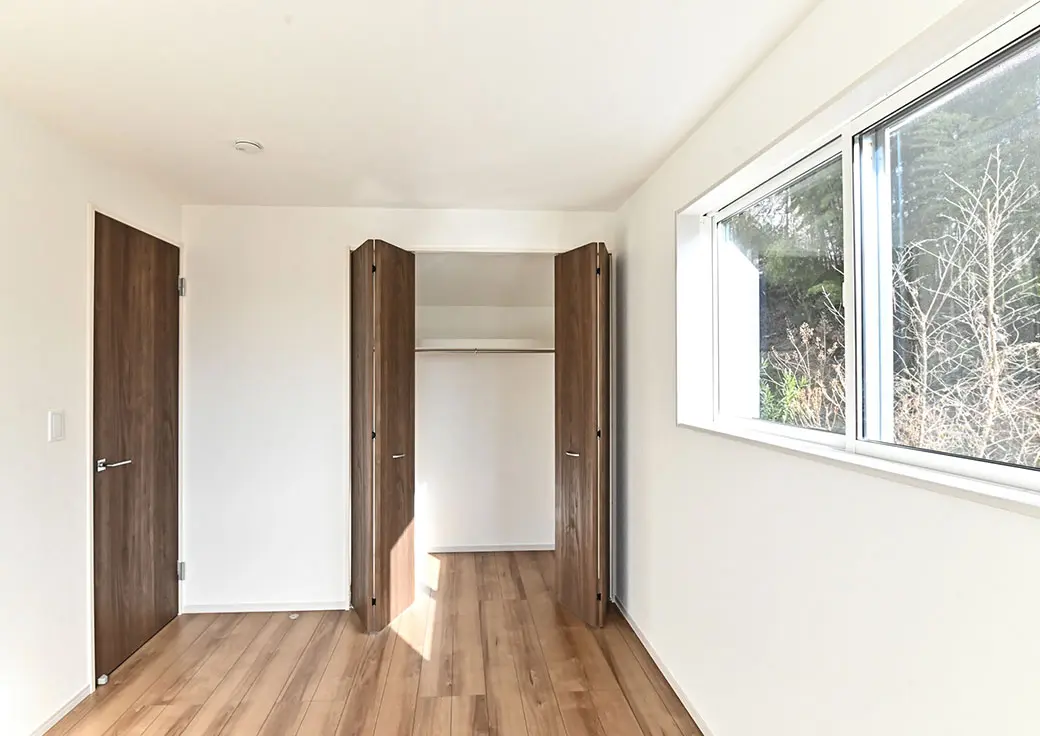 南側洋室（6.0帖）