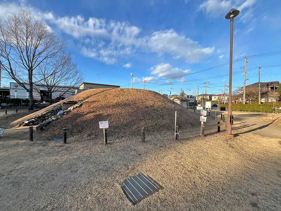 史跡田名向原遺跡旧石器時代学習館・史跡田名向原遺跡公園