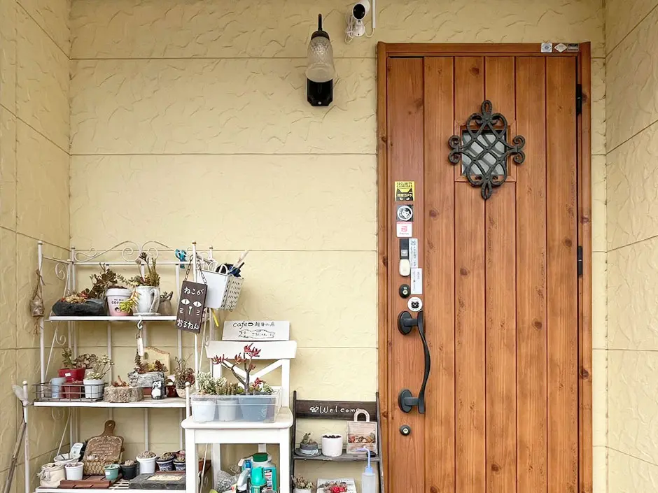 Cafeと雑貨の店-ごろにゃん