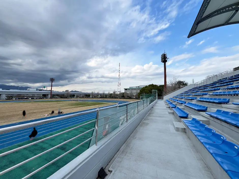 海老名運動公園-陸上競技場